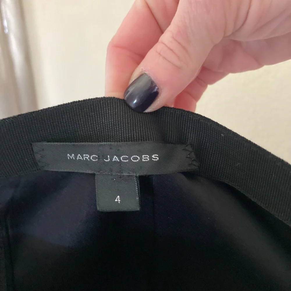 ▪️MARC JACOBS Black Pleated Skirt with Silk trim and accents - Picture 8 of 16